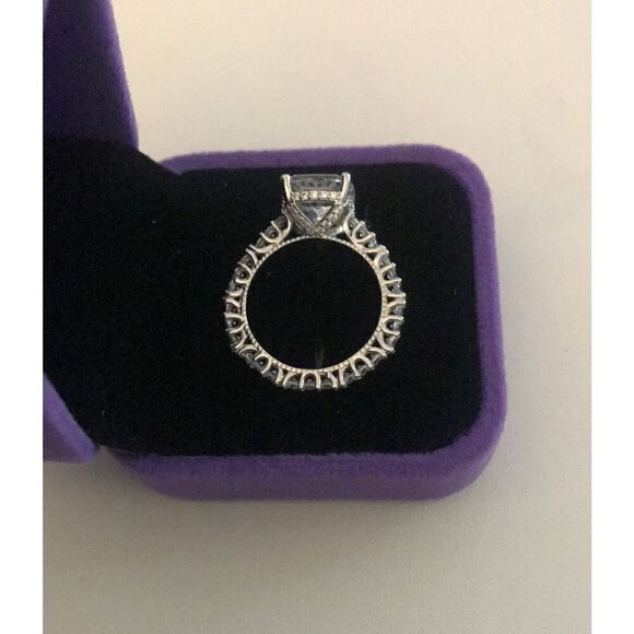 7.83 Ct. Cushion/Round Cut Genuine Diamond Simulant Engagement/Bridal Ring #8 - Picture 8 of 8